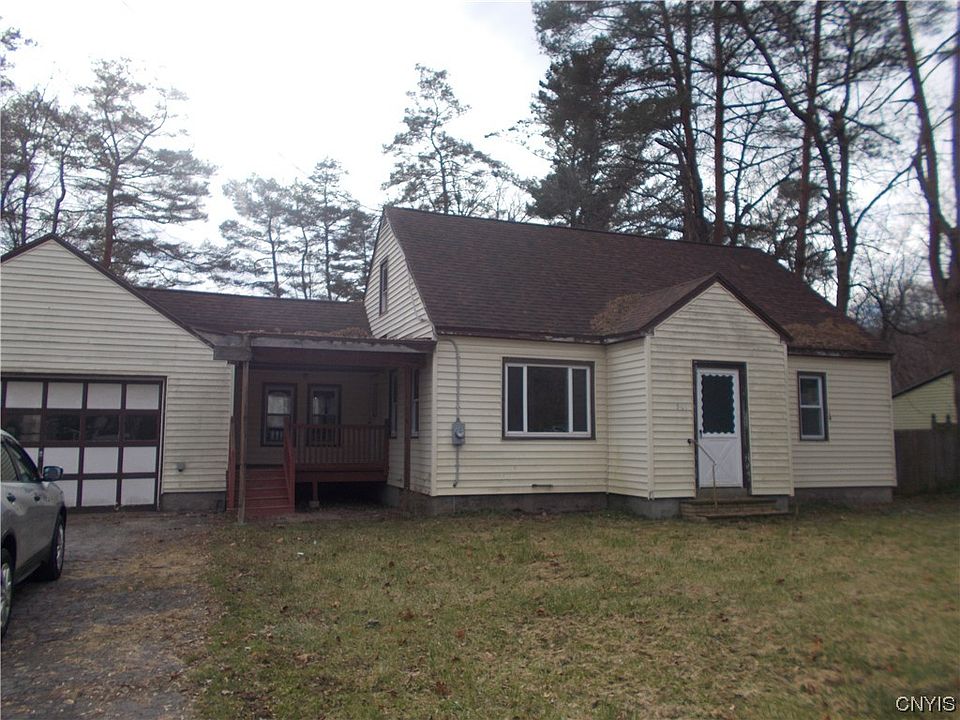 1st image of 501 W Seneca Tpke