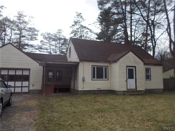 501 W Seneca Tpke, Syracuse, NY 13207