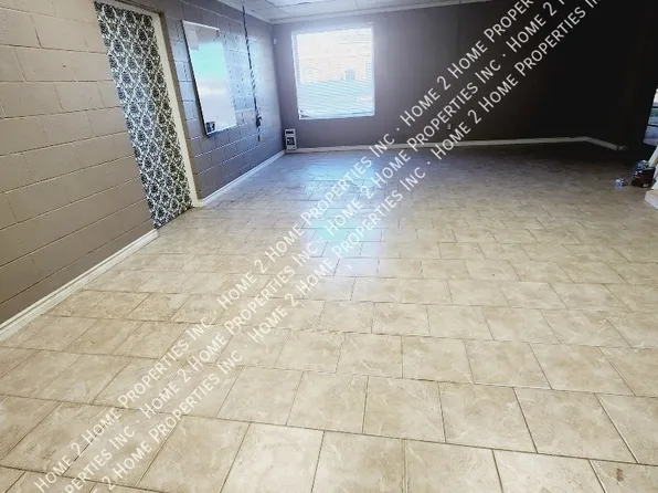 1095 Felix Ave #2, Windsor, ON N9C 3L6