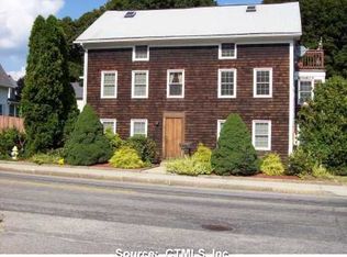 63 Woodstock Ave W, Putnam, CT 06260