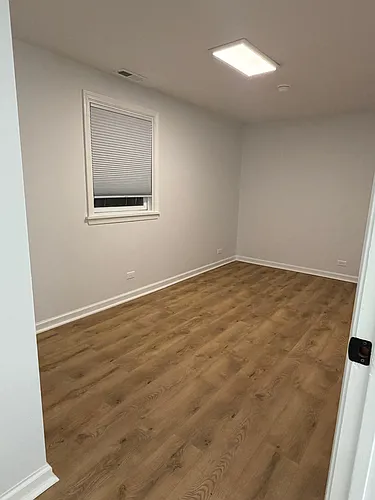 3324 S May St #1 Photo 1