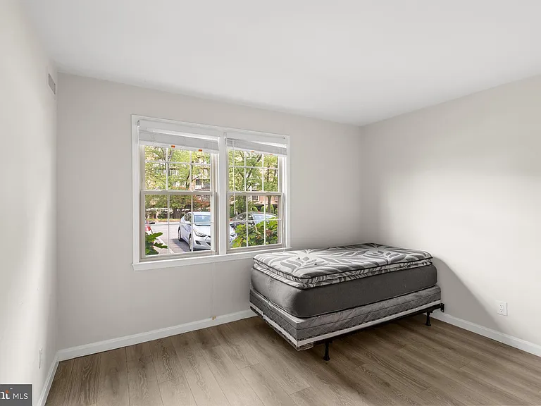 6034 Westchester Park Dr #1 — Photo 16