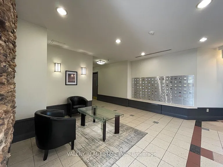 1140 Parkwest Pl #610 — Photo 17