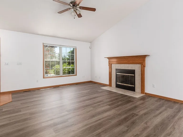 8577 Portwood Ln — Photo 12