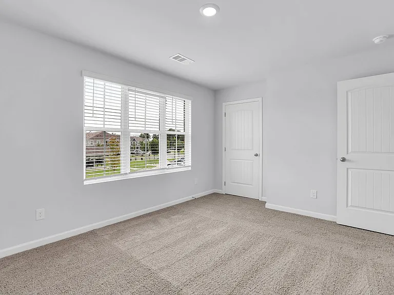 719 Ashbrook Dr — Photo 33