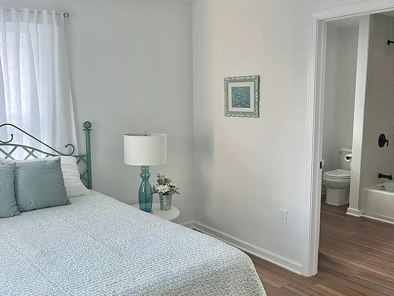 914 18th Ave — Photo 23