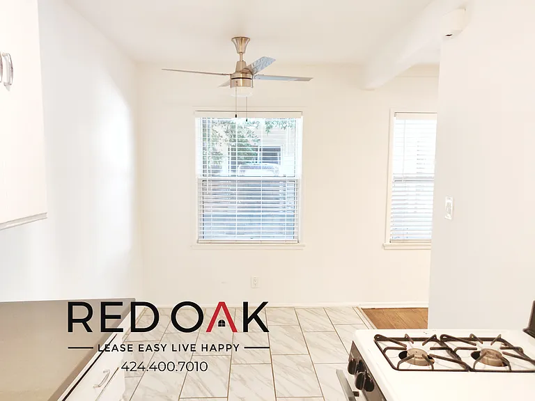 5832 Carlton Way #4 — Photo 6