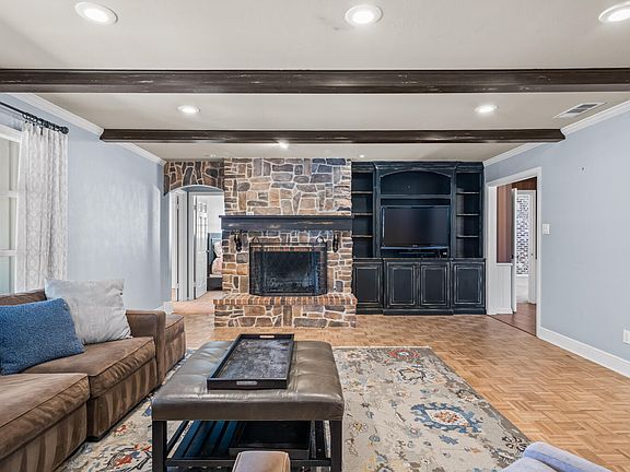 5th image of 3206 56th St