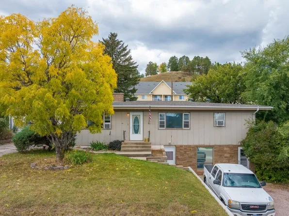 1615 38th St, Rapid City, SD 57702