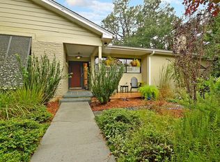 3 Charlestowne Rd, North Charleston, SC 29407