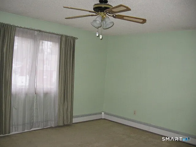 219 Nichols Dr — Photo 9