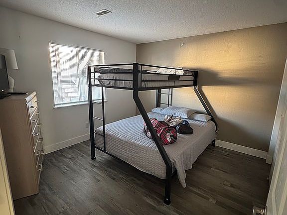 3rd image of 1481 Ledges Dr Unit 533