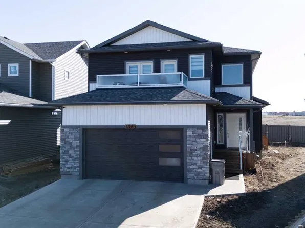 13205 SW 105th St, Grande Prairie, AB T8X 0W5