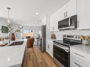 Grand Ave, Aurora, CO 80010