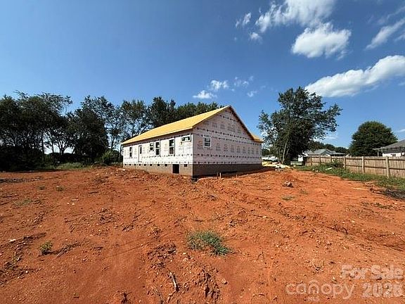4th image of 2116 Kks Ct