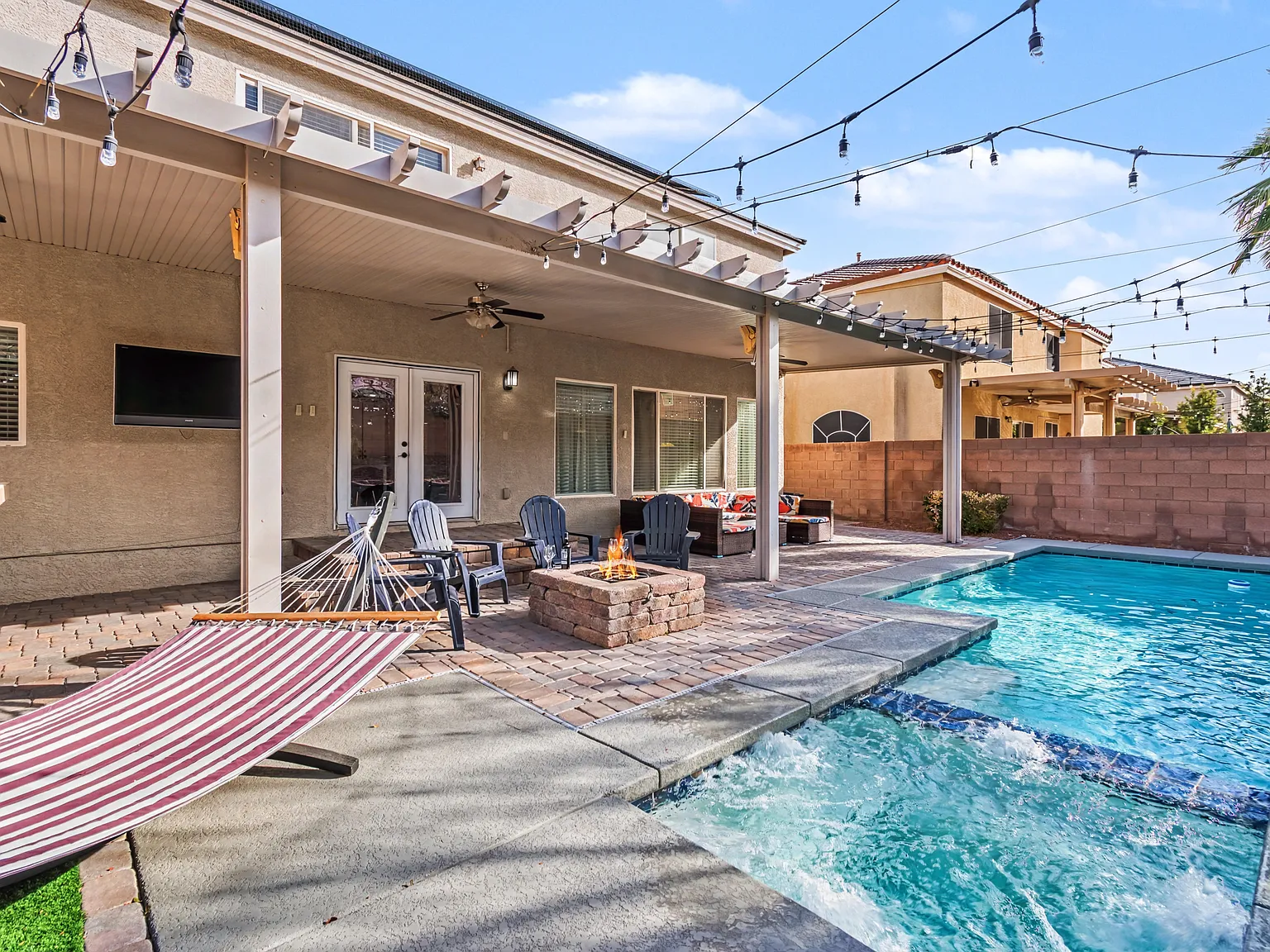 9637 Lions Peak Ct — Photo 1