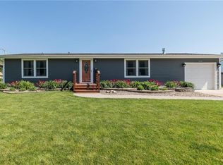 2626 Lucinda St, Perry, IA 50220