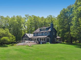 210 Tillson Lake Rd, Wallkill, NY 12589