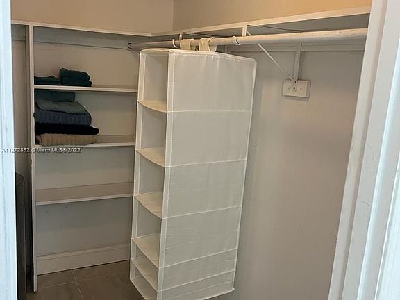 4th image of 2325 NE 191st St #2