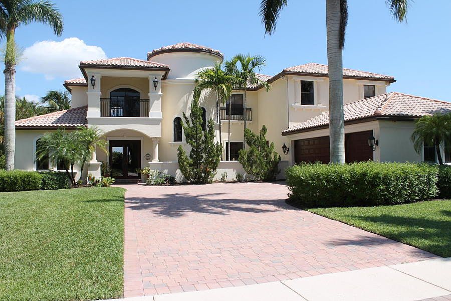 1st image of 4390 Island Reef Dr