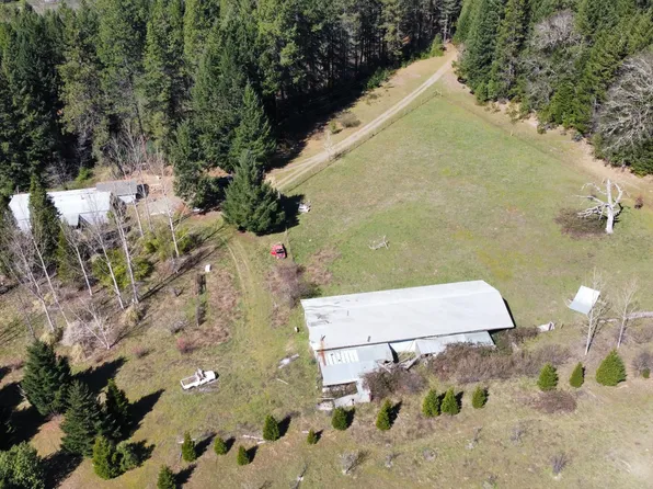 1413 Crooks Creek Rd, Selma, OR 97538