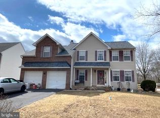 1012 Spring Meadow Dr, Quakertown, PA 18951