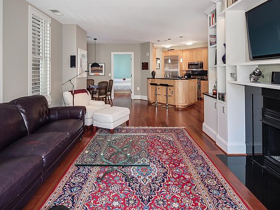 4th image of 4821 Montgomery Ln APT 103