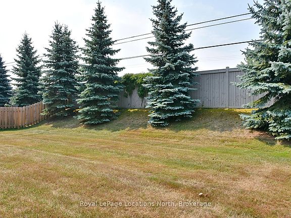 5th image of 20 Leeward Cir