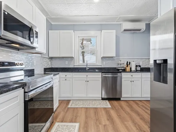 8 Weston St #1, Augusta, ME 04330