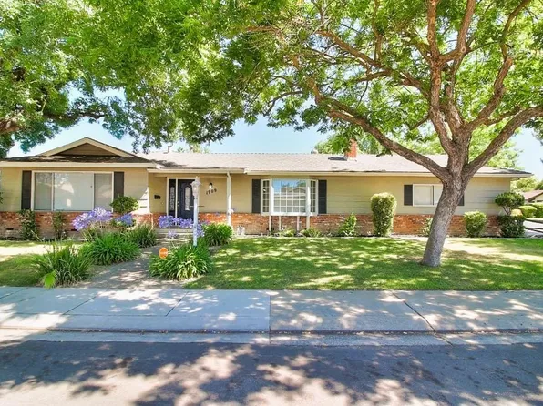 1909 Marcus Dr, Modesto, CA 95355
