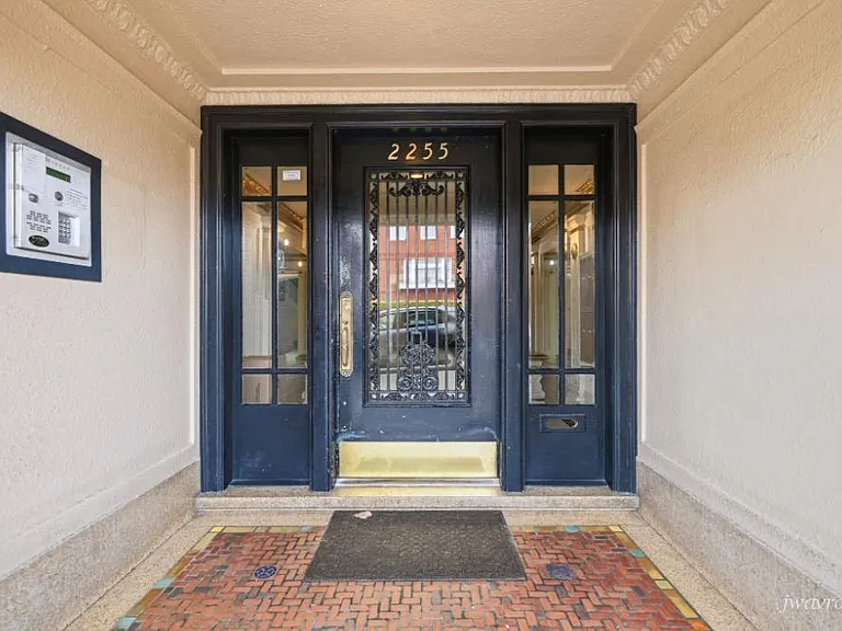 2255 Lake St #9 — Photo 21