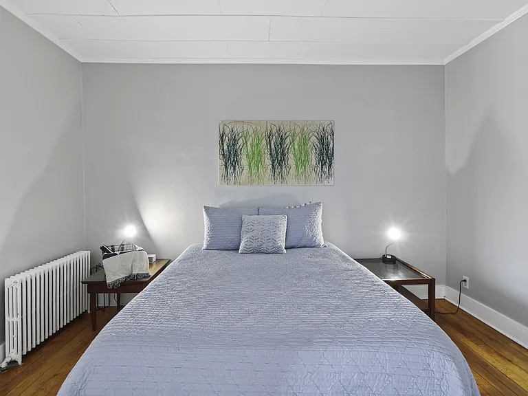 415 N Neil St #2 — Photo 12