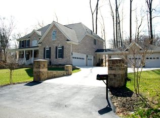4922 Tunlaw St, Alexandria, VA 22312