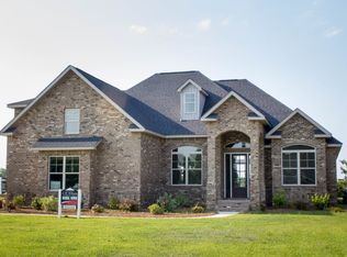 206 Stonegate Trl, Perry, GA 31069