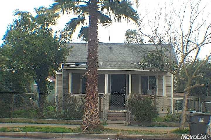 1st image of 1636 S San Joaquin St