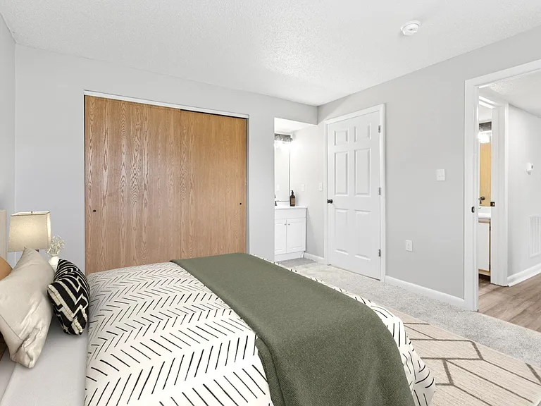 Ridge View Apartments — Photo 7