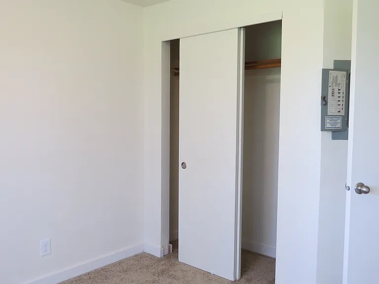 Willow Place — Photo 22