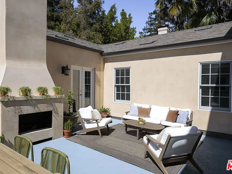 632 S Arden Blvd — Photo 8