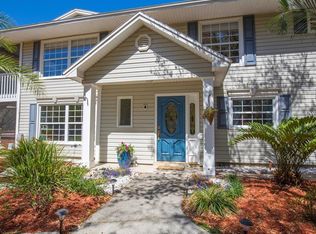 7000 Hidden Acres Way, Seminole, FL 33772