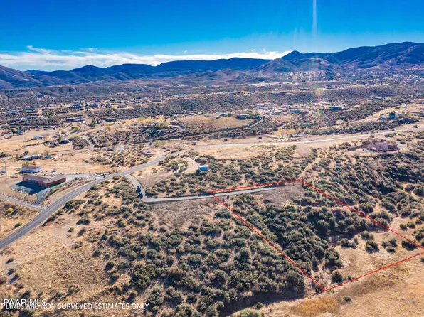 10694 E Kachina Pl, Dewey, AZ 86327