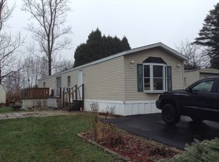 2841 Willow Glen Trl, Mogadore, OH 44260