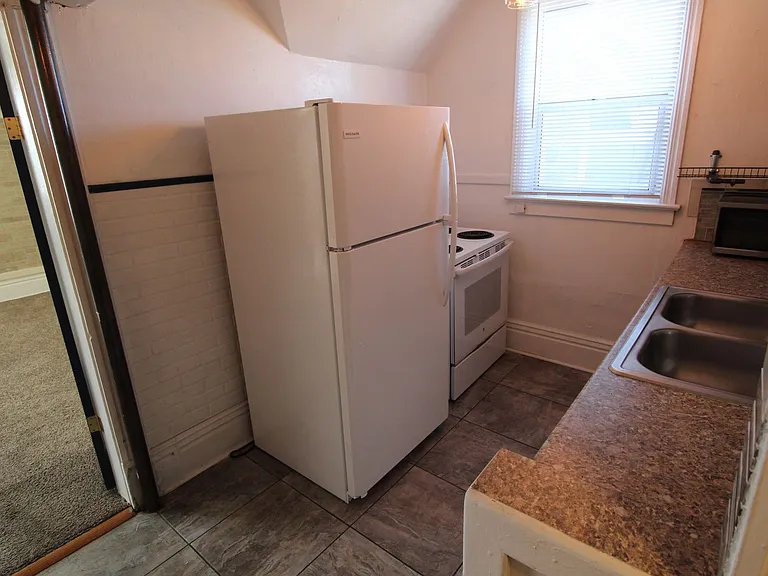 23 E Sinto Ave — Photo 8
