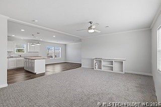 3rd image of 52 Horizon Cir