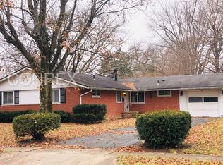 305 E Eppington Dr, Trotwood, OH