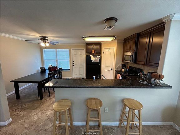 5th image of 1714 Boardwalk Ct