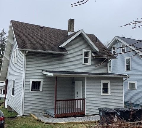 4th image of 982 East Ave