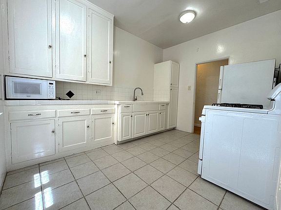 5th image of 123 N Swall Dr APT 102