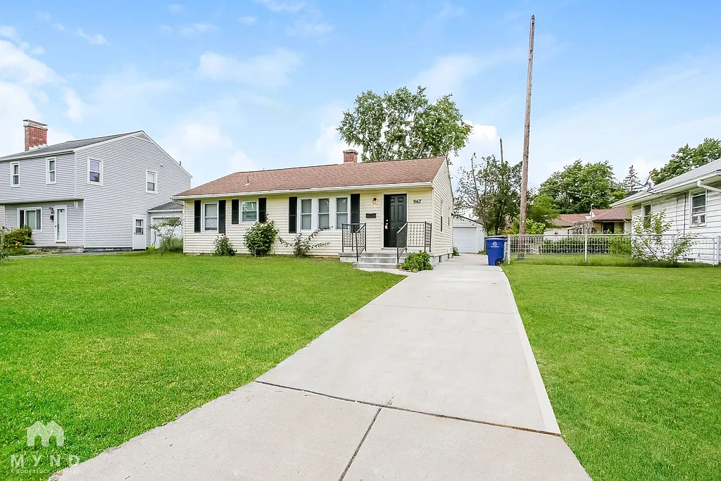 Property photo 2