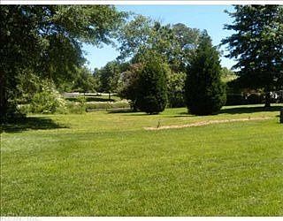 2nd image of 2520 Quail Ridge Ct