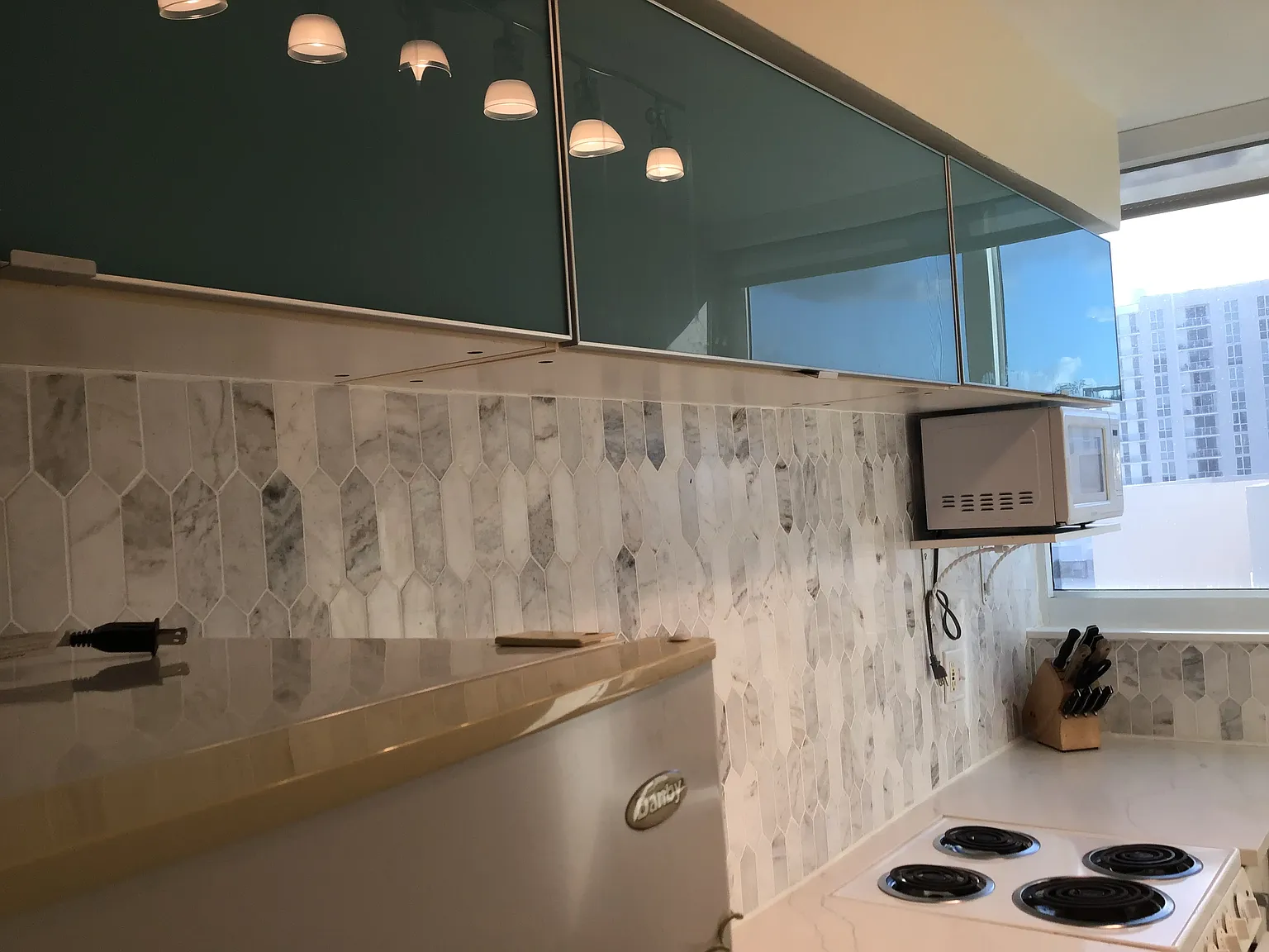 1 bed, 622 sqft, $6,000 — Photo 3